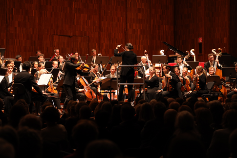 Meisterkonzert | WDR Sinfonieorchester, Marie Jacquot, Antoine Tamestit, Iveta Apkalna