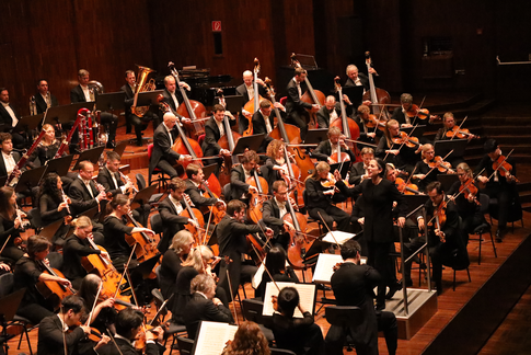 Meisterkonzert | WDR Sinfonieorchester, Marie Jacquot, Antoine Tamestit, Iveta Apkalna