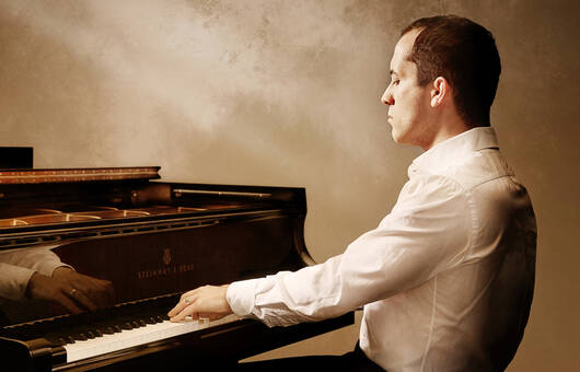 MKK1718_Igor-Levit_Robbie-Lawrence_titel-rz